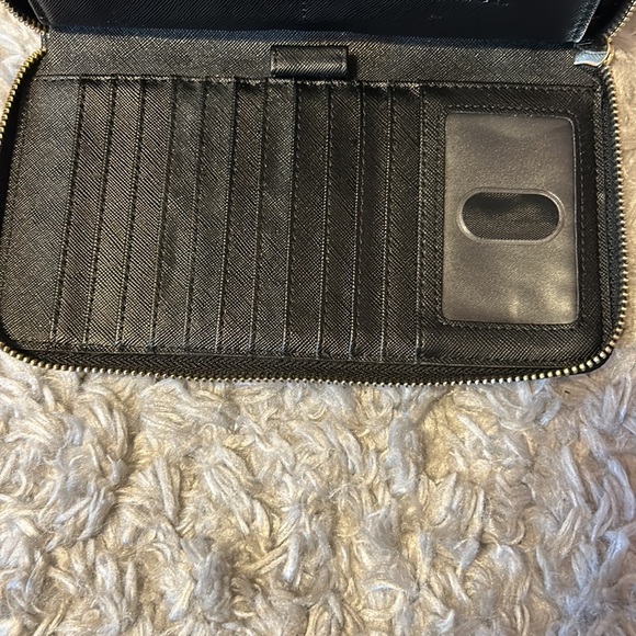 Black large wallet clutch - Picture 5 of 5